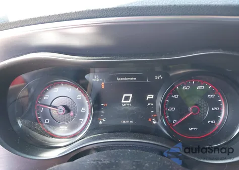 2017 Dodge Charger Se Rwd z USA, uszkodzony, nr VIN 2C3CDXBGXHH643102